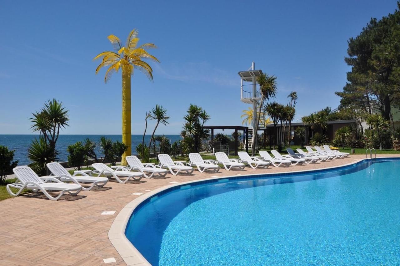 Andamati Beach Resort Григолети Екстериор снимка